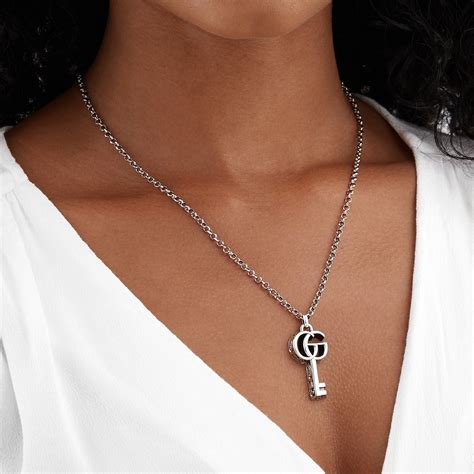 gucci marmont necklace